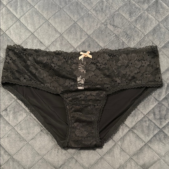 VS Body by Victoria Hiphugger/Hipster Panty - Picture 1 of 4